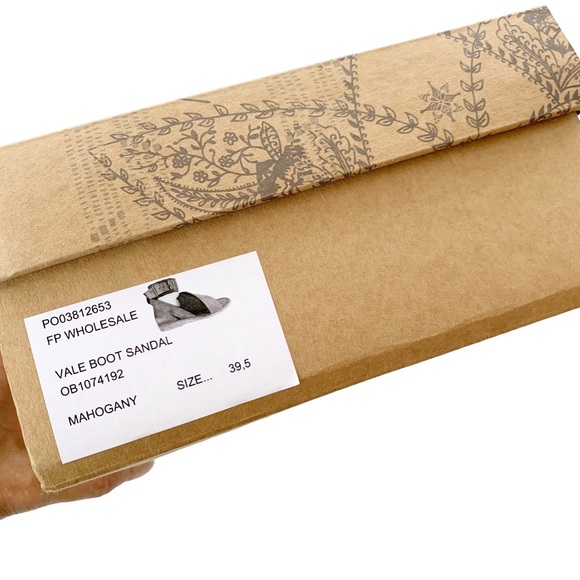 Free People Vale Boot Sandals Mahogany 39.5 NWT - Picture 10 of 16